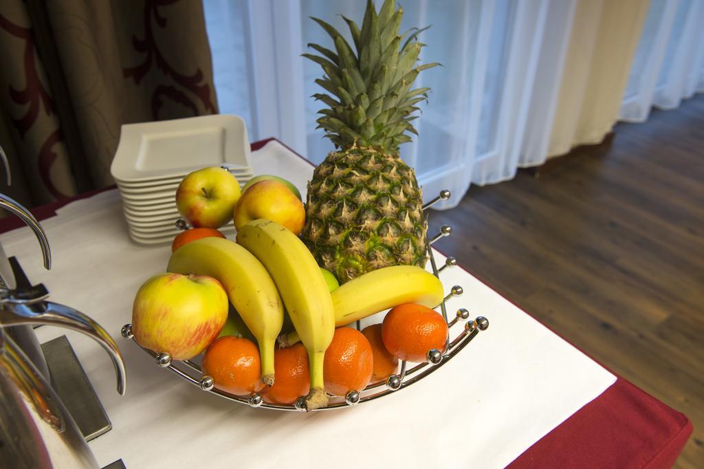 פרנקפורט Hotel Roedelheimer Hof - Am Wasserturm מראה חיצוני תמונה