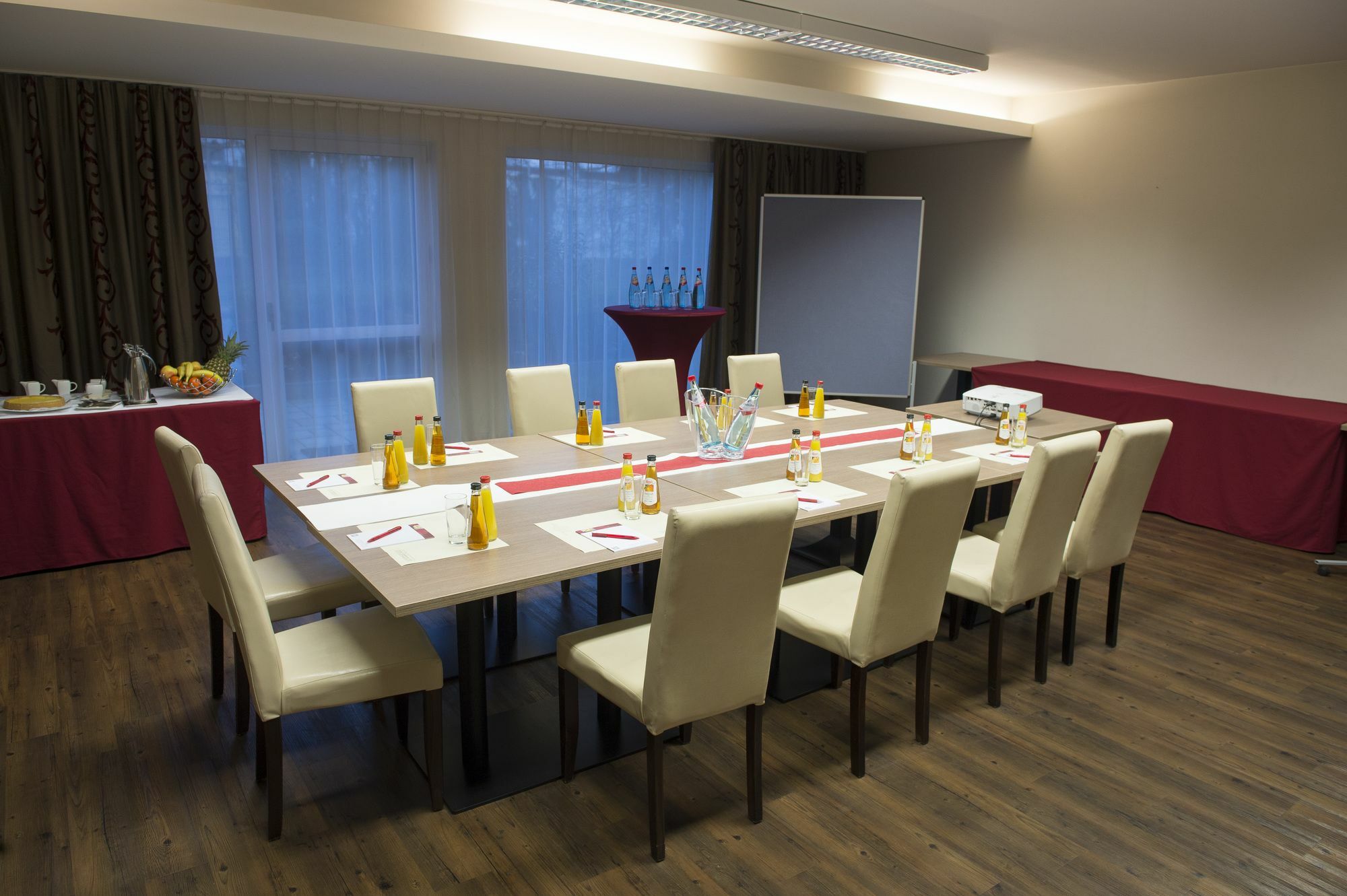 פרנקפורט Hotel Roedelheimer Hof - Am Wasserturm מראה חיצוני תמונה